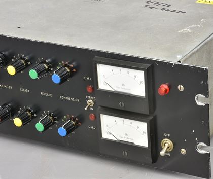 Audio & Design-F760-RS Peak Limiting Compressor